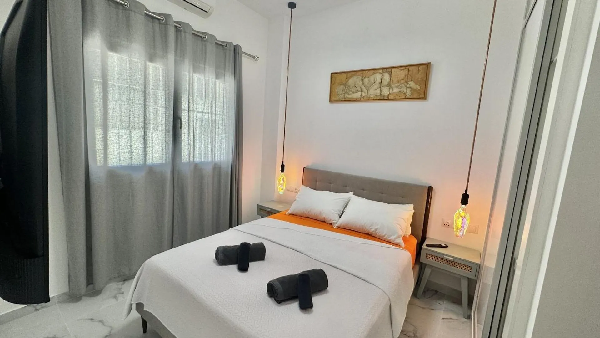 Flats In Torremolinos With Free Wifi Apartment